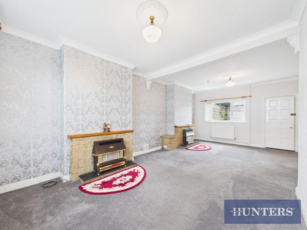 Property photo 3 of 17 Cam01494G0-Pr0486-Still014.Jpg