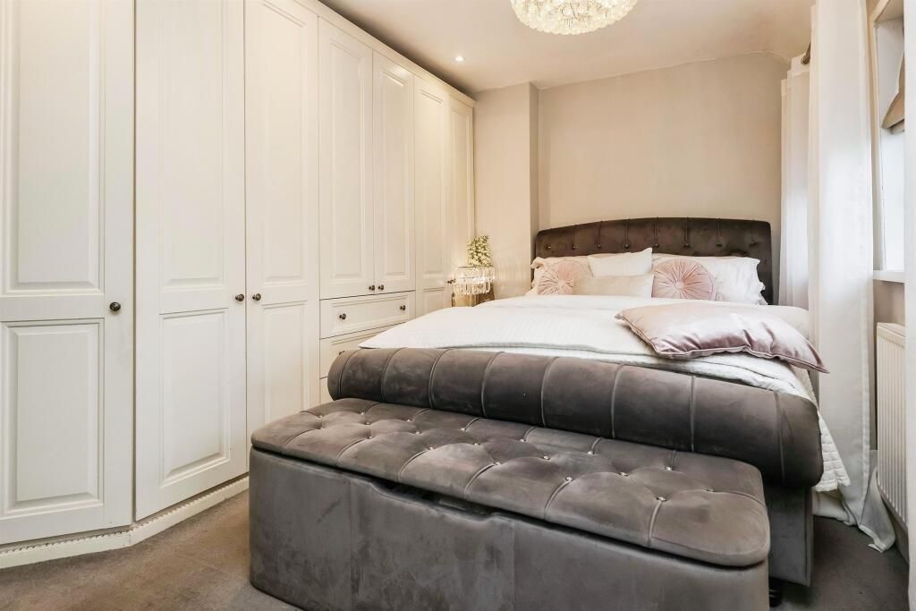 Property photo 3 of 3