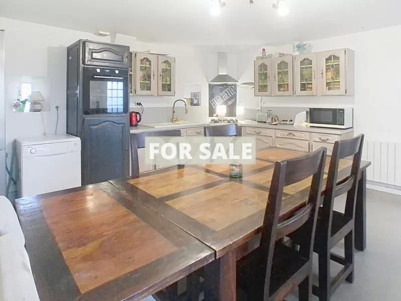 Property photo 2 of 5