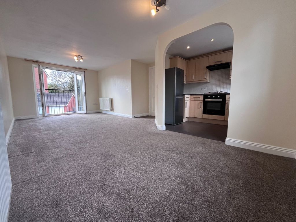 Property photo 2 of 10 Picture No. 21