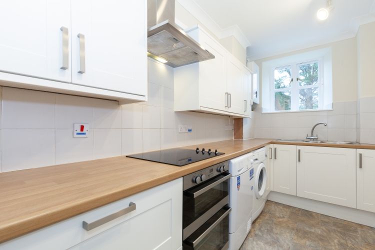 Property photo 3 of 8 245332