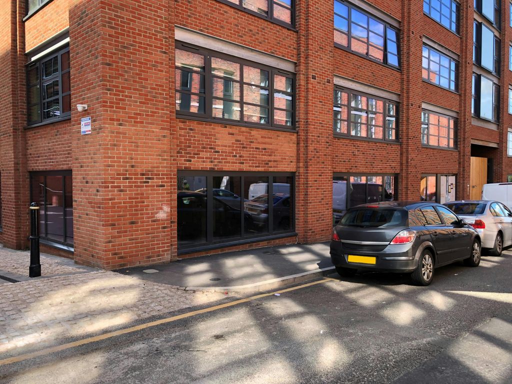 Property photo 1 of 3 606059032384642Cce272617354Baee4-Letting25047.Jpeg