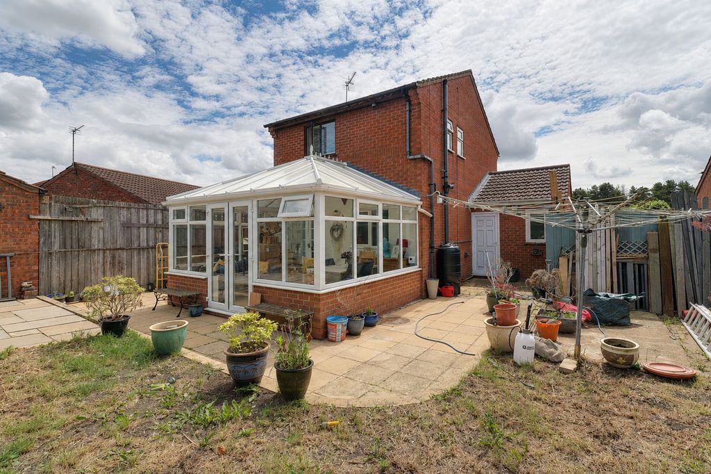 Property photo 3 of 15