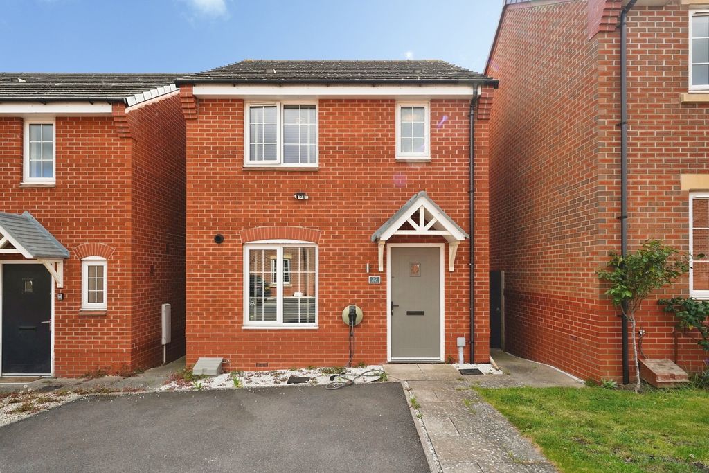 Property photo 1 of 11 Pbox-Img.Jpg