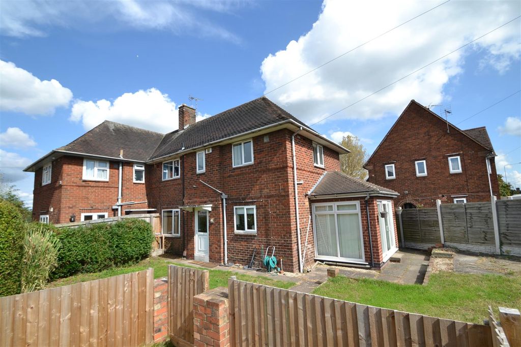 Property photo 1 of 12