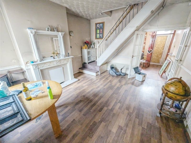 Property photo 2 of 16