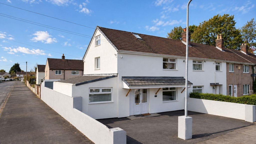 Property photo 1 of 31 Downway Lane For Sale