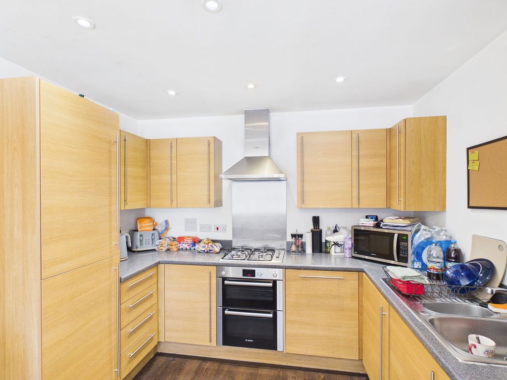 Property photo 2 of 8