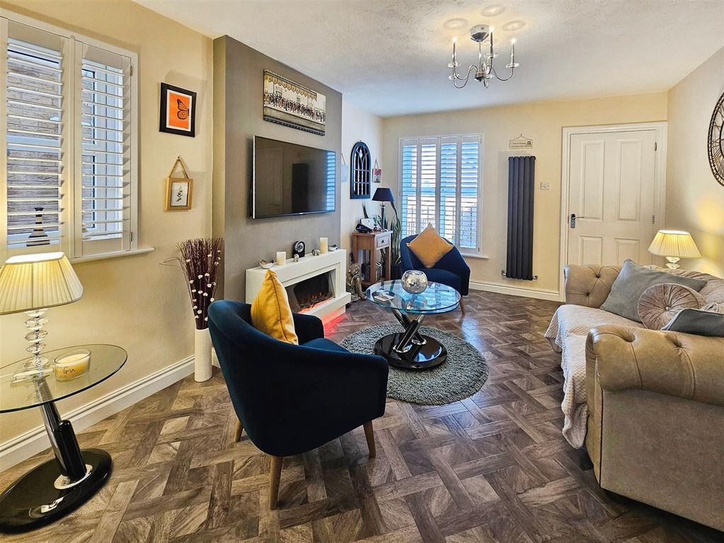 Property photo 3 of 27 Ac48A554-20251022_112933.Jpg