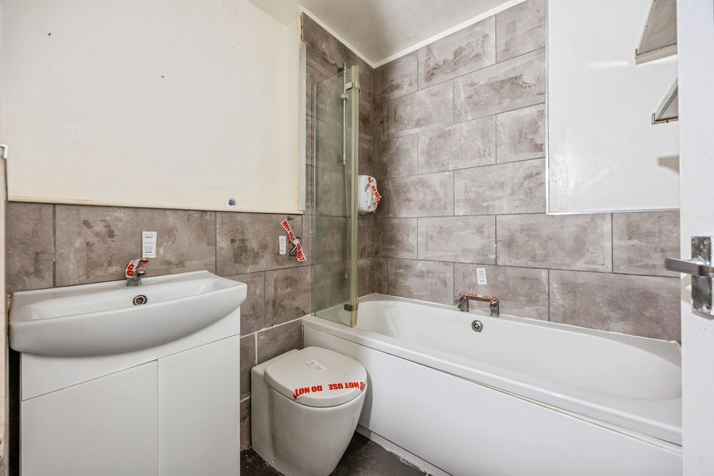 Property photo 3 of 3 Bathroom