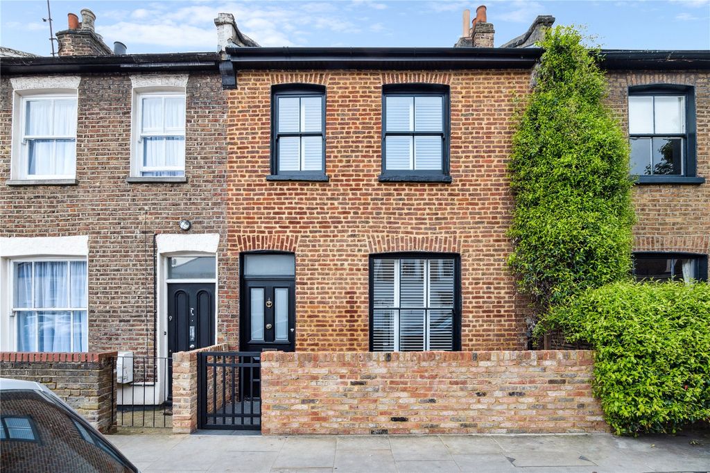 Property photo 3 of 14 A085i00000L97Xpaaj_Nho070156_16.Jpg