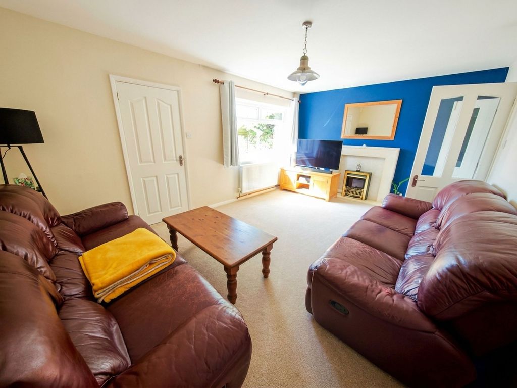 Property photo 3 of 15
