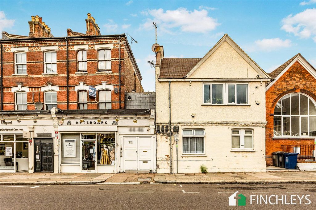 Property photo 1 of 8 Flata44-46Hendonlanelondonn31Tt-20.Jpg