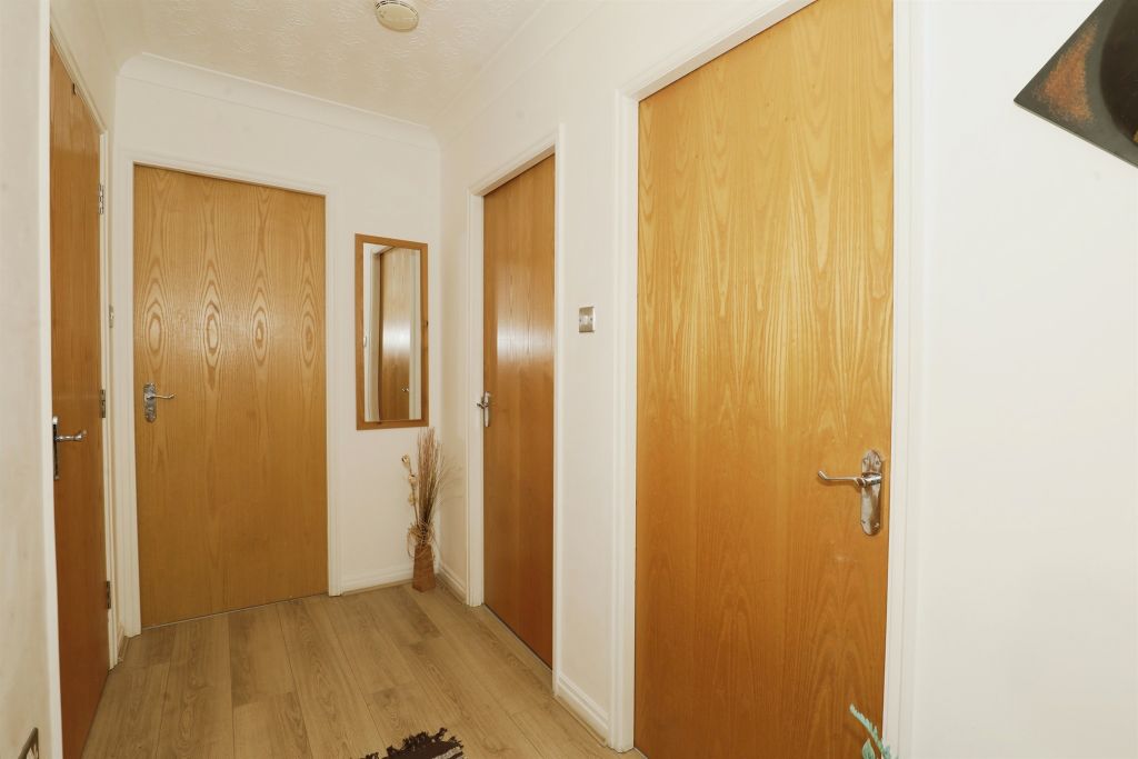 Additional image 15 of 2 bed flat for saleBlakemere Drive, Northwich CW9