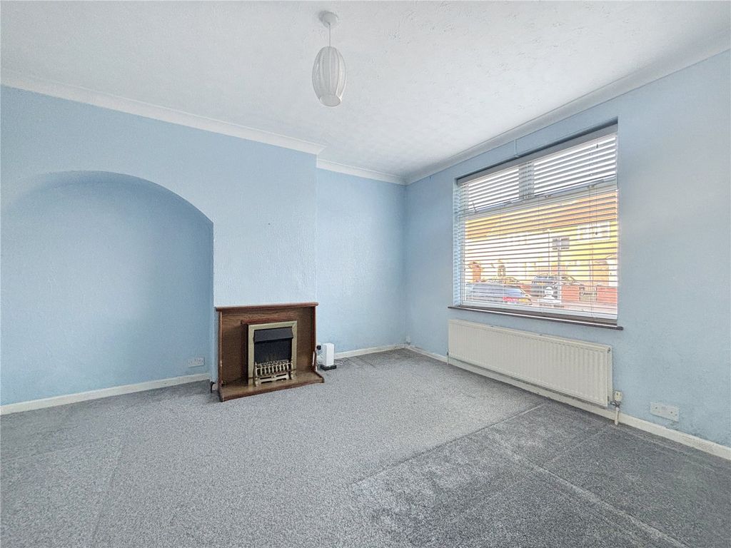 Property photo 3 of 10 Reception Room