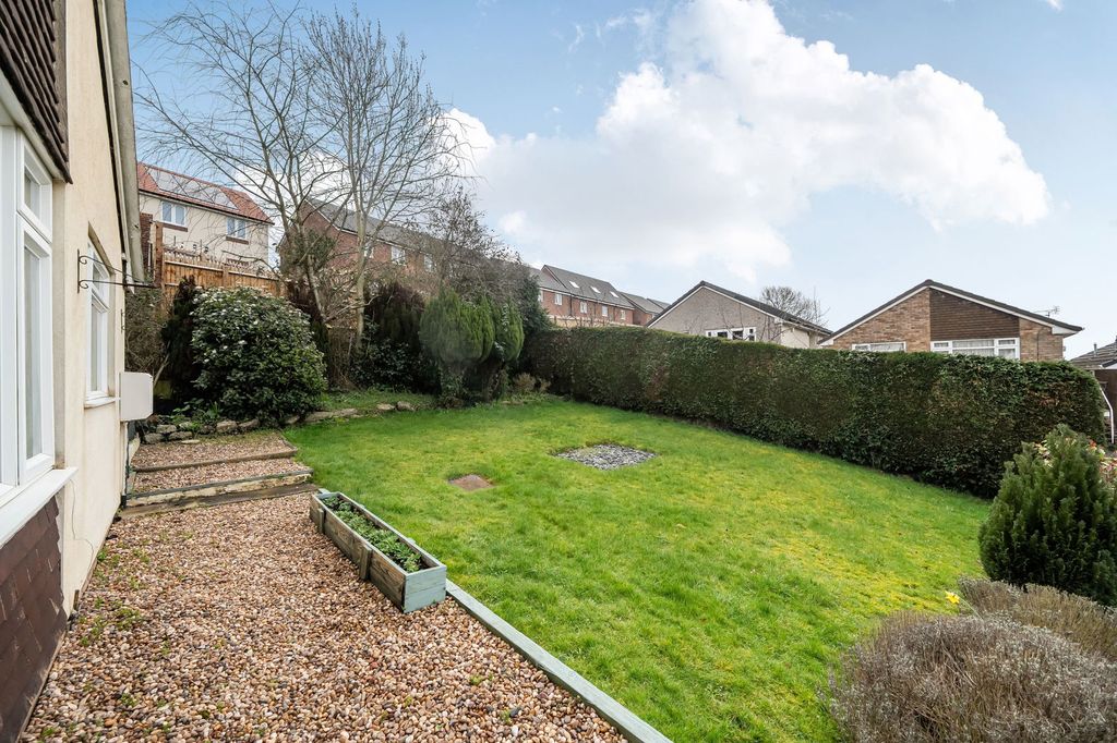 Property photo 3 of 20