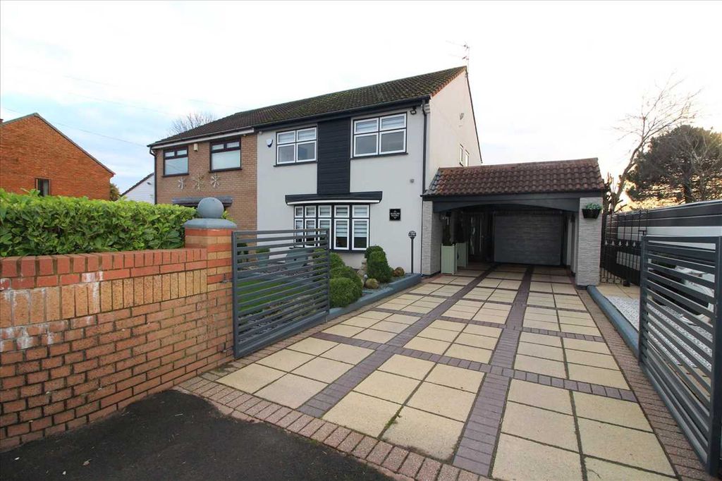 Property photo 2 of 33 Front Elevation