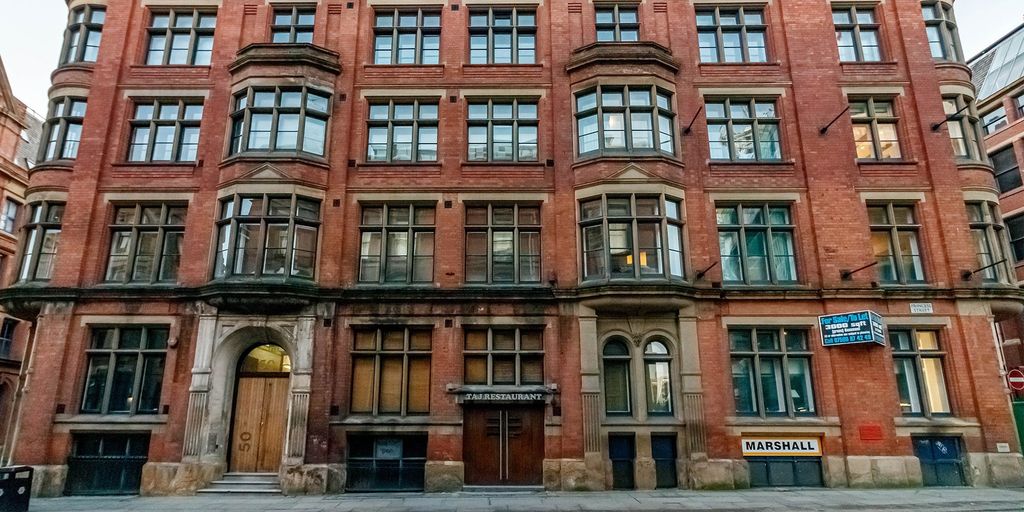 Property photo 1 of 12