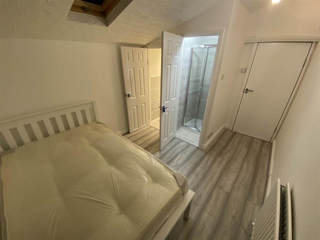 Property photo 1 of 3 Img_5581.Jpg