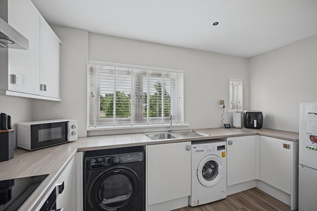 Additional image 7 of 2 bed flat for saleCheviot Crescent, Wishaw ML2