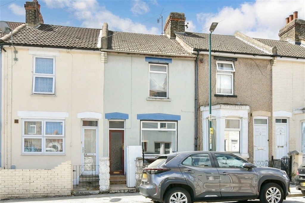 Property photo 1 of 10 External Web