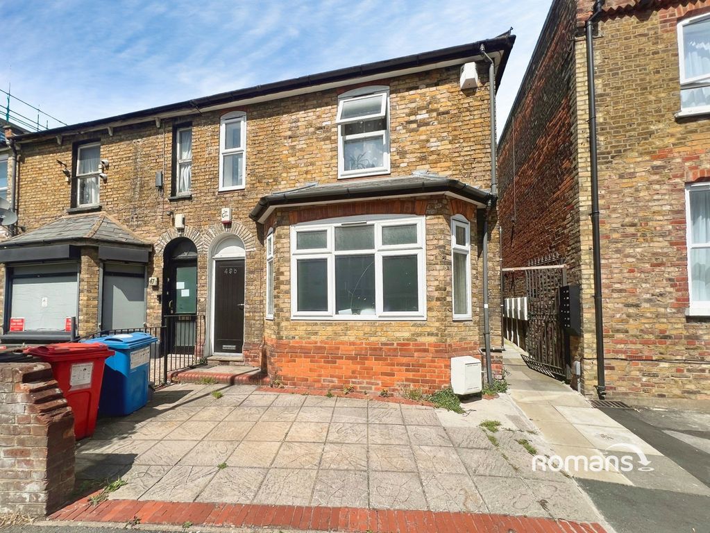 Property photo 1 of 8 Pbox-Img.Jpg
