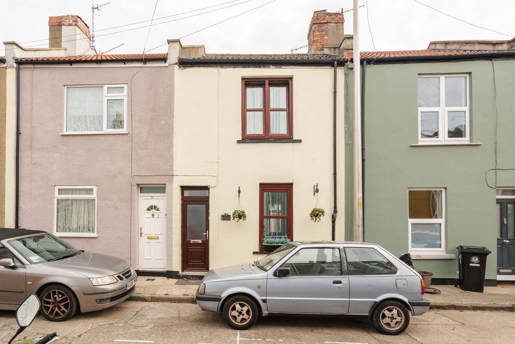 Property photo 1 of 18 20