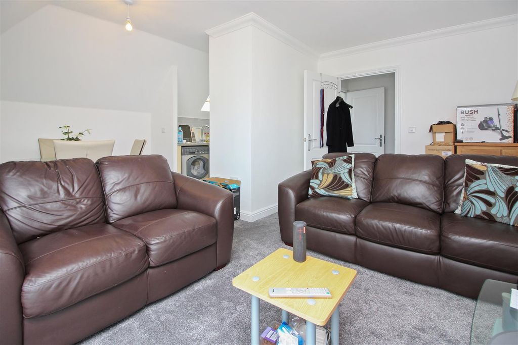 Property photo 2 of 9 Picture 2