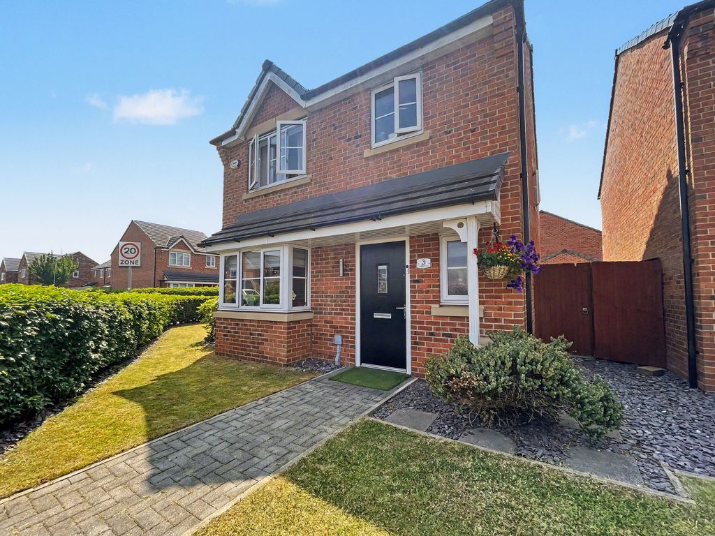 Property photo 1 of 30