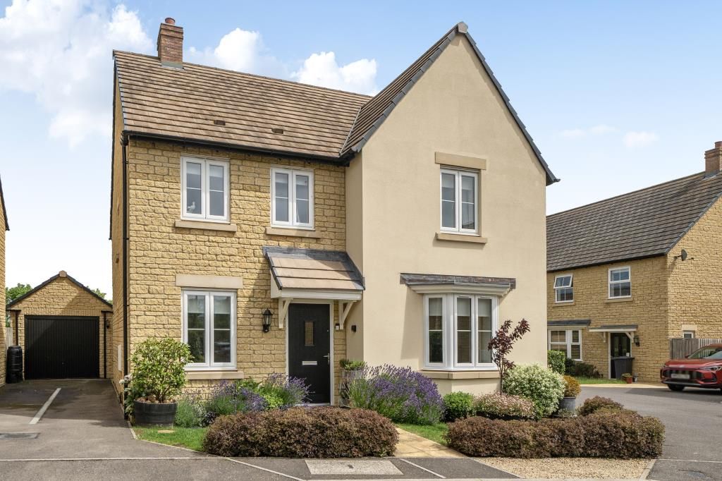 Property photo 1 of 17 External View