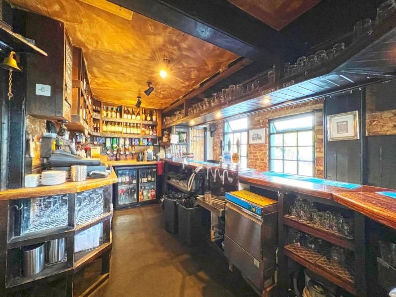 Property photo 2 of 40 Bar