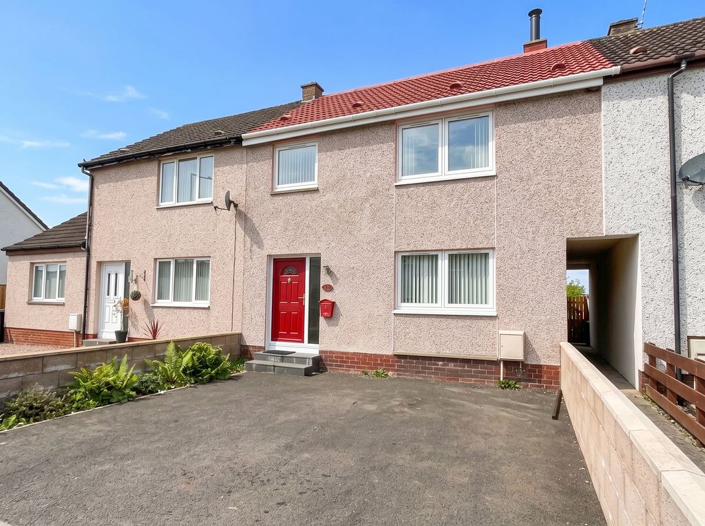 Property photo 2 of 19