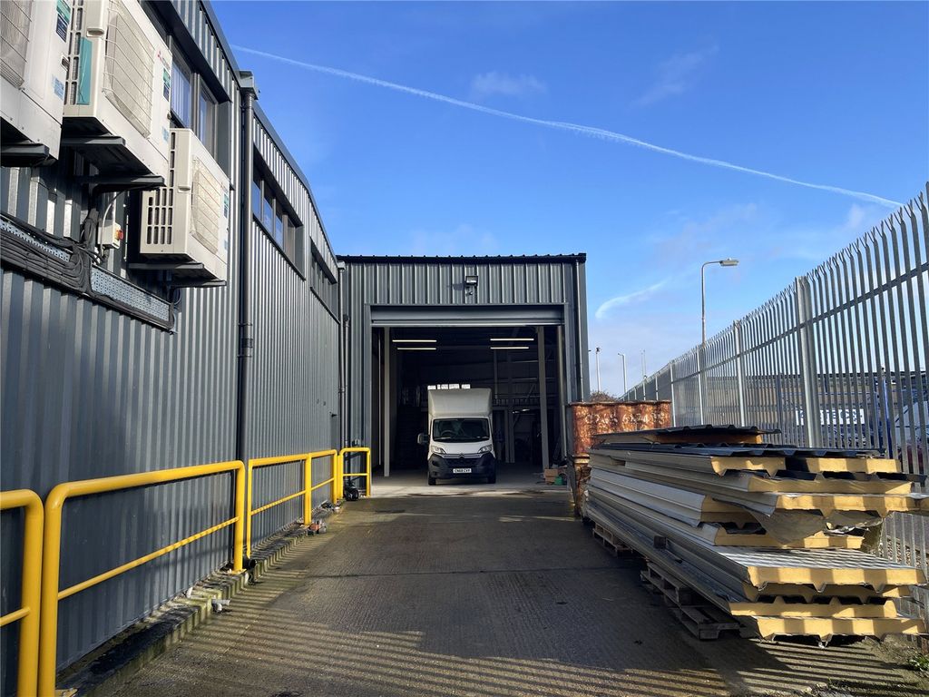 Property photo 1 of 9 Picture No. 01