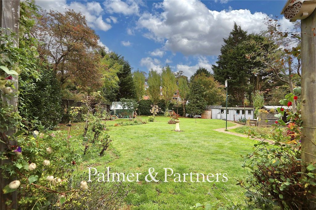 Property photo 3 of 32 Picture No. 03