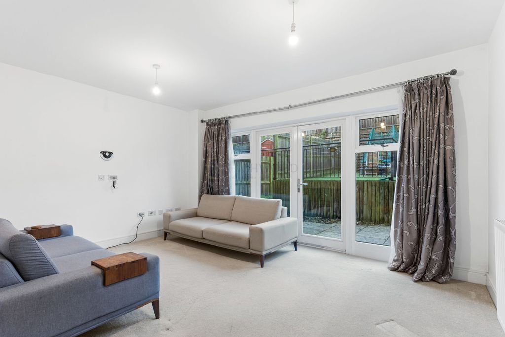 Property photo 1 of 38