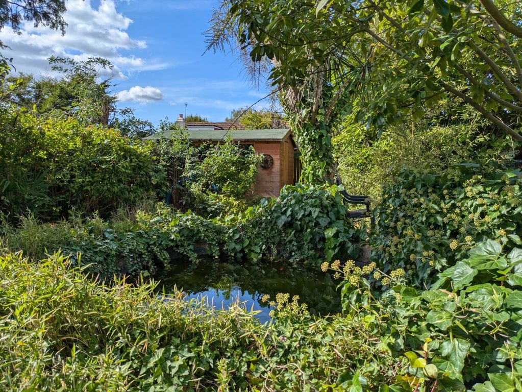 Property photo 3 of 14 4398204