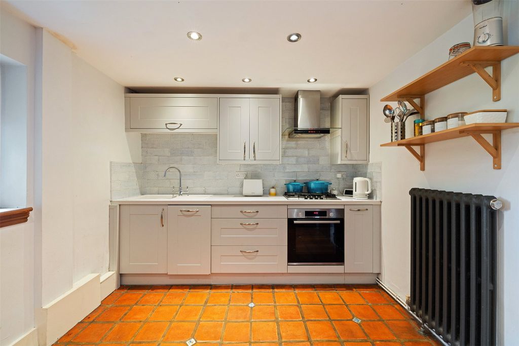 Property photo 3 of 16 Picture No. 16