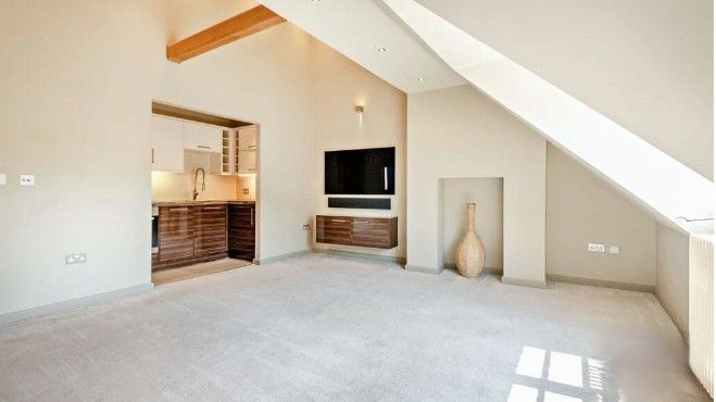 Property photo 3 of 8 Reception Room