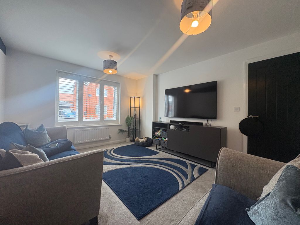 Property photo 3 of 18 Img_0106