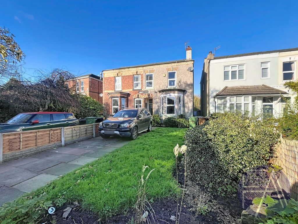 Property photo 1 of 17 4702980