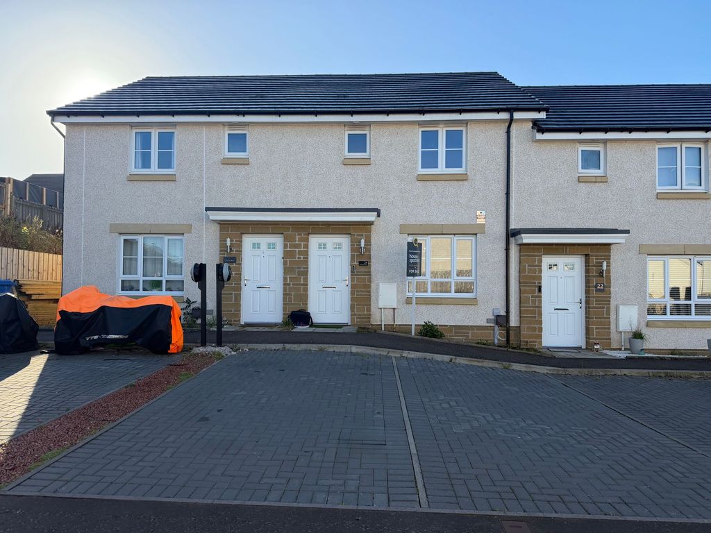Property photo 1 of 18 Front External