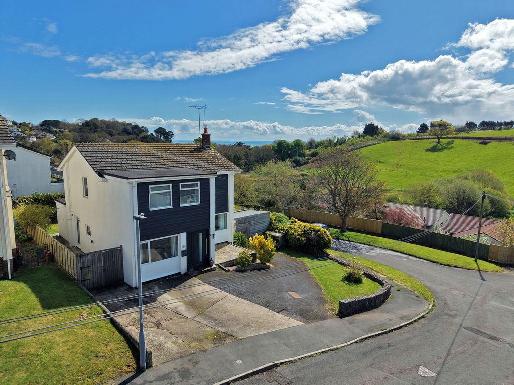 Property photo 1 of 20 Photo 2