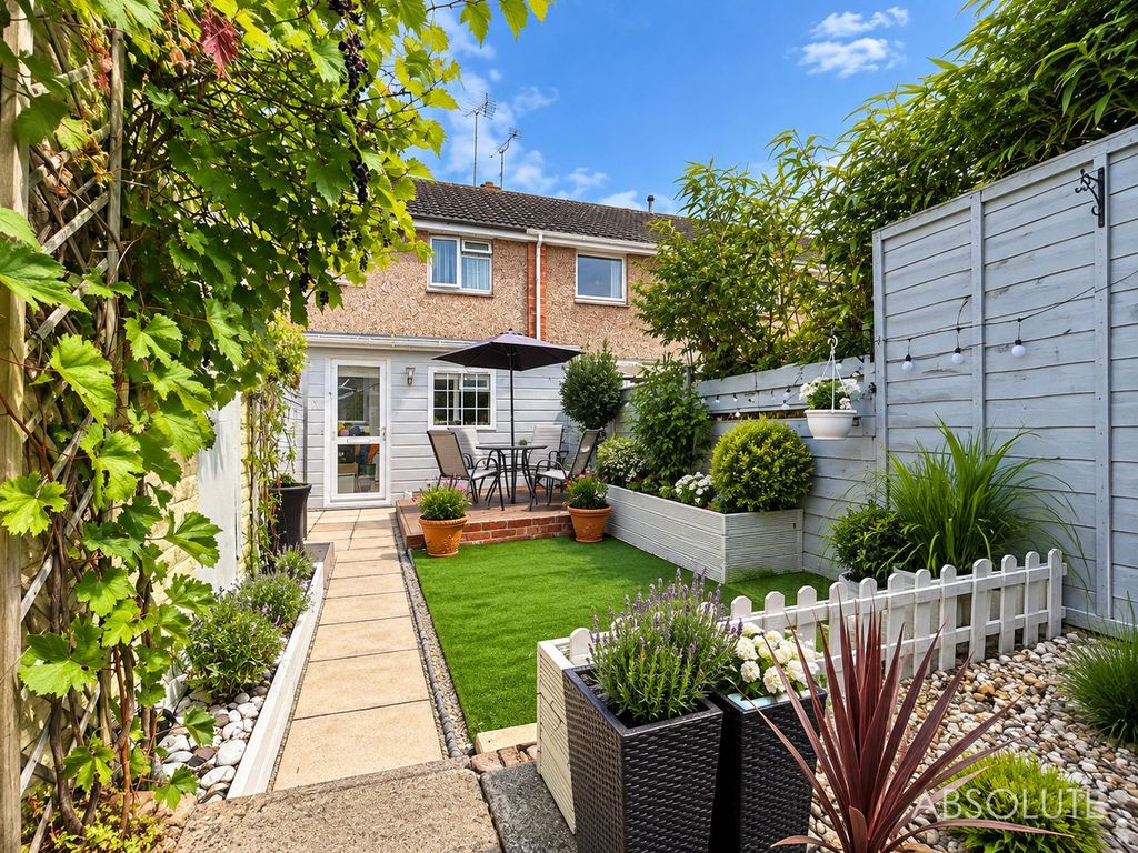 Property photo 2 of 13