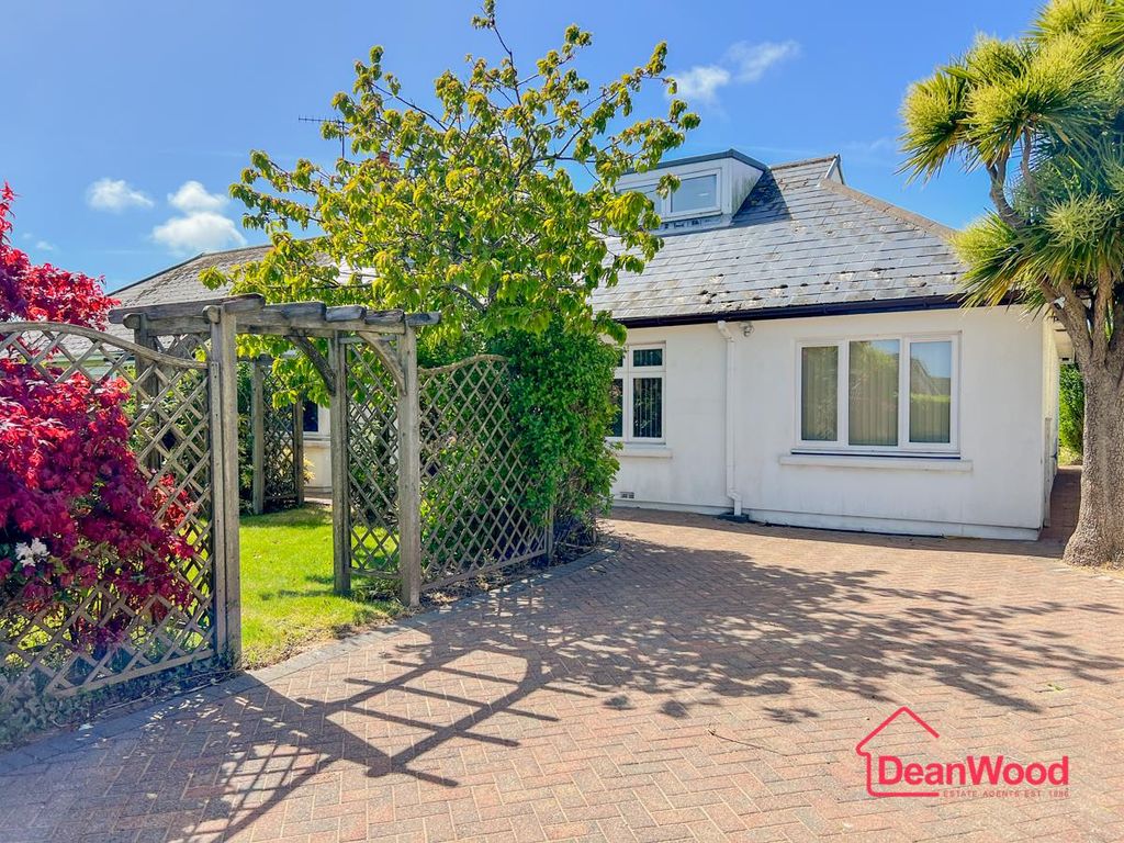 Property photo 3 of 32 3.Jpg
