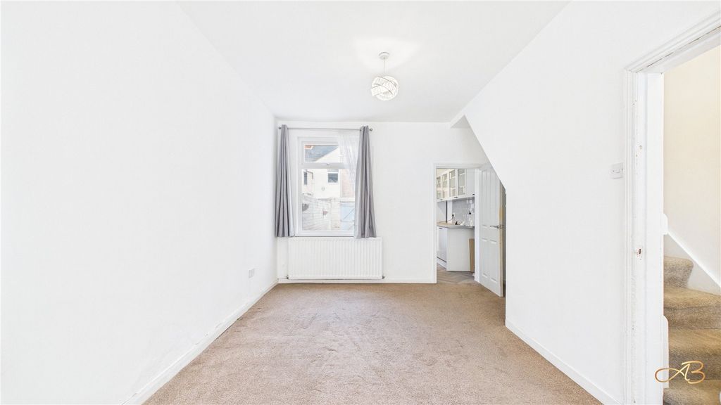 Property photo 3 of 11 Picture No. 03