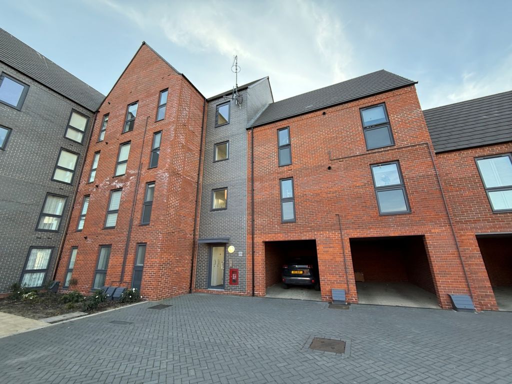 Property photo 1 of 11 4112793
