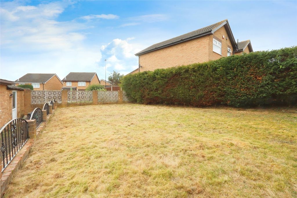 Property photo 3 of 17 Photography