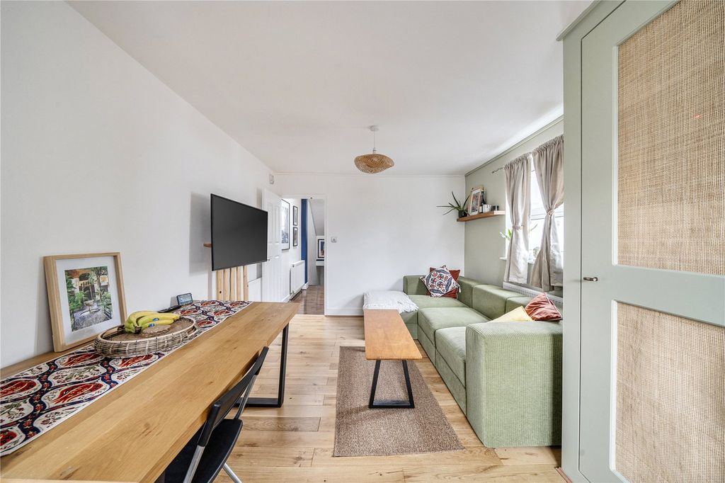 Property photo 3 of 18 Picture No. 34