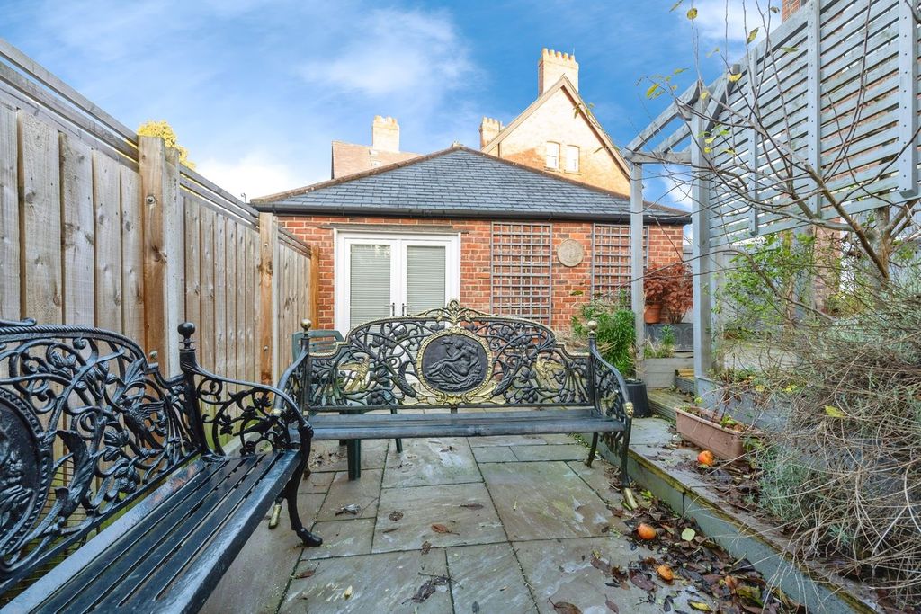 Additional image 21 of 4 bed town house for saleCrossgate Peth, Durham DH1