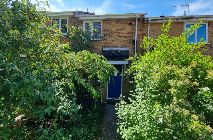 Property photo 1 of 11